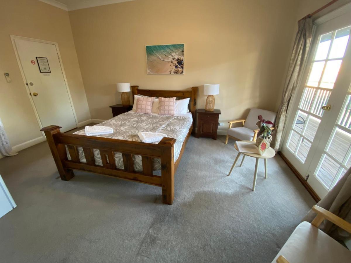 Settlers House York Hotel ภายนอก รูปภาพ