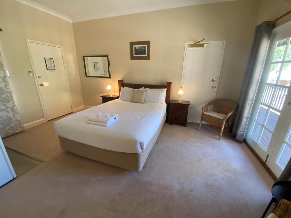 Settlers House York Hotel ภายนอก รูปภาพ