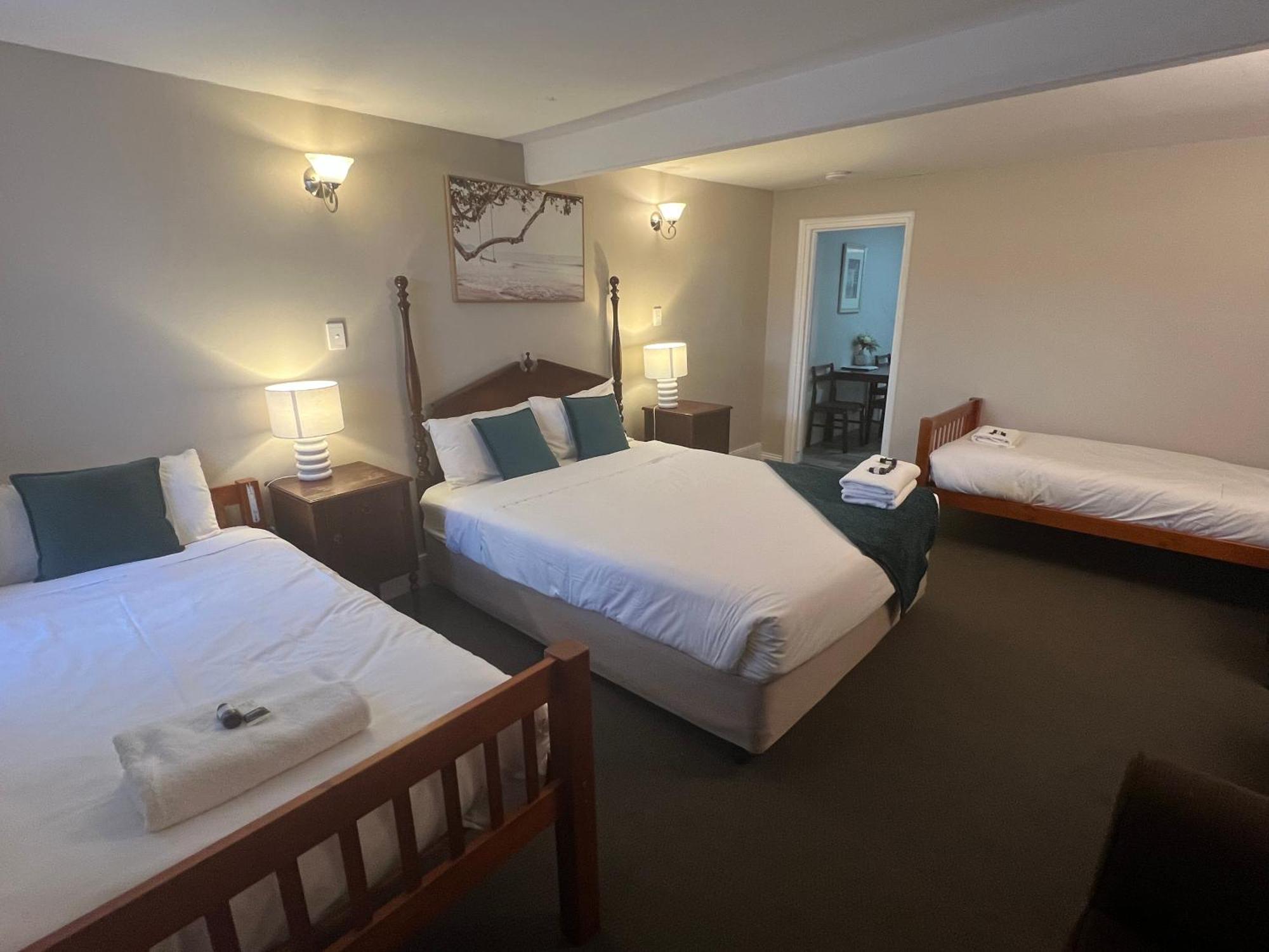 Settlers House York Hotel ภายนอก รูปภาพ