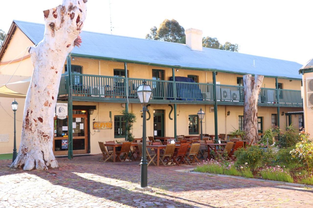 Settlers House York Hotel ภายนอก รูปภาพ
